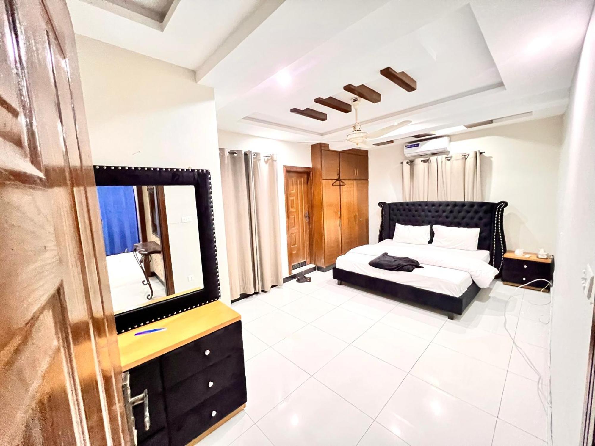 Luxury Apartment Hotel Islamabad Exterior foto